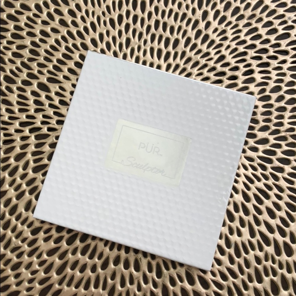 PÜR Cosmetics Sculptor Palette